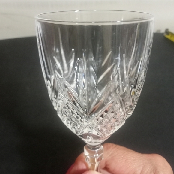 CRISTAL D'Arques Durand Fontenay Crystal Wine Glasses Set of Four Vintage - Picture 5 of 11